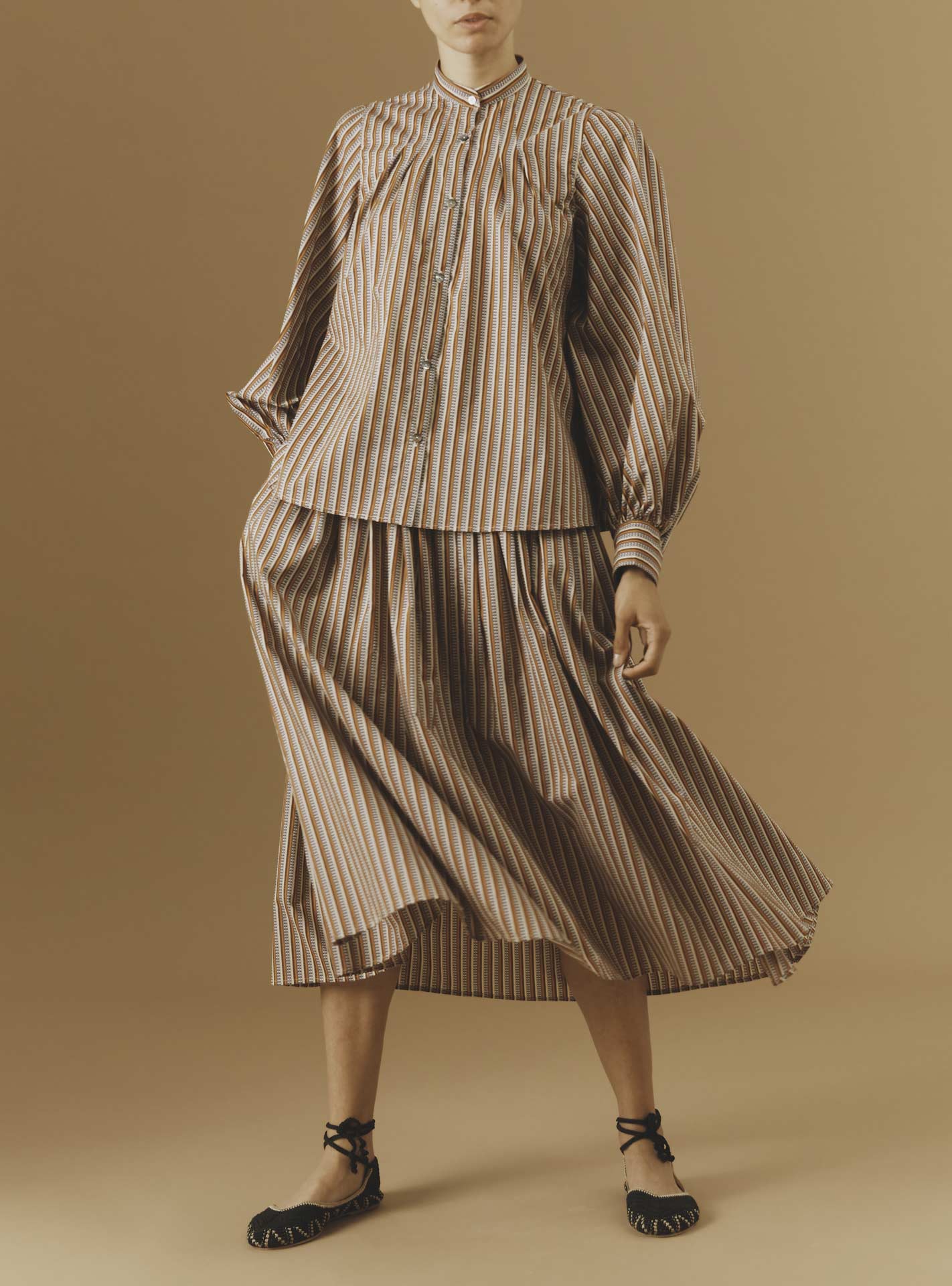 Large view of Yana Copper Blouse and Zazou Skirt - Pre Spring 2024 - Thierry Colson