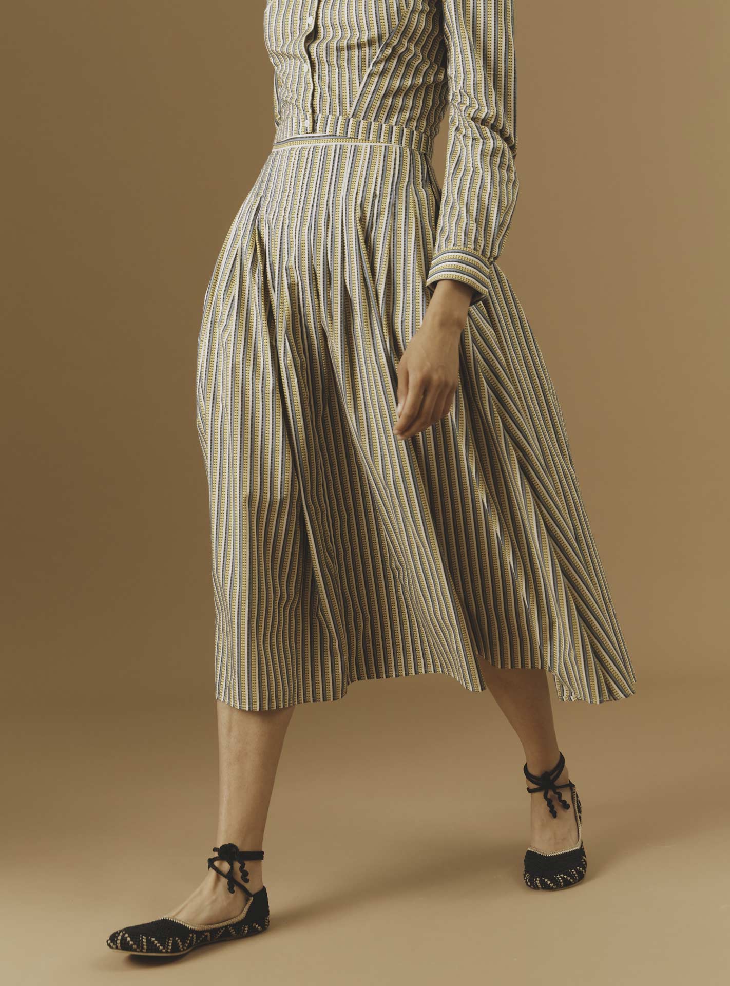 Close-up view of ZAZOU Yellow striped Cotton Skirt - Thierry Colson