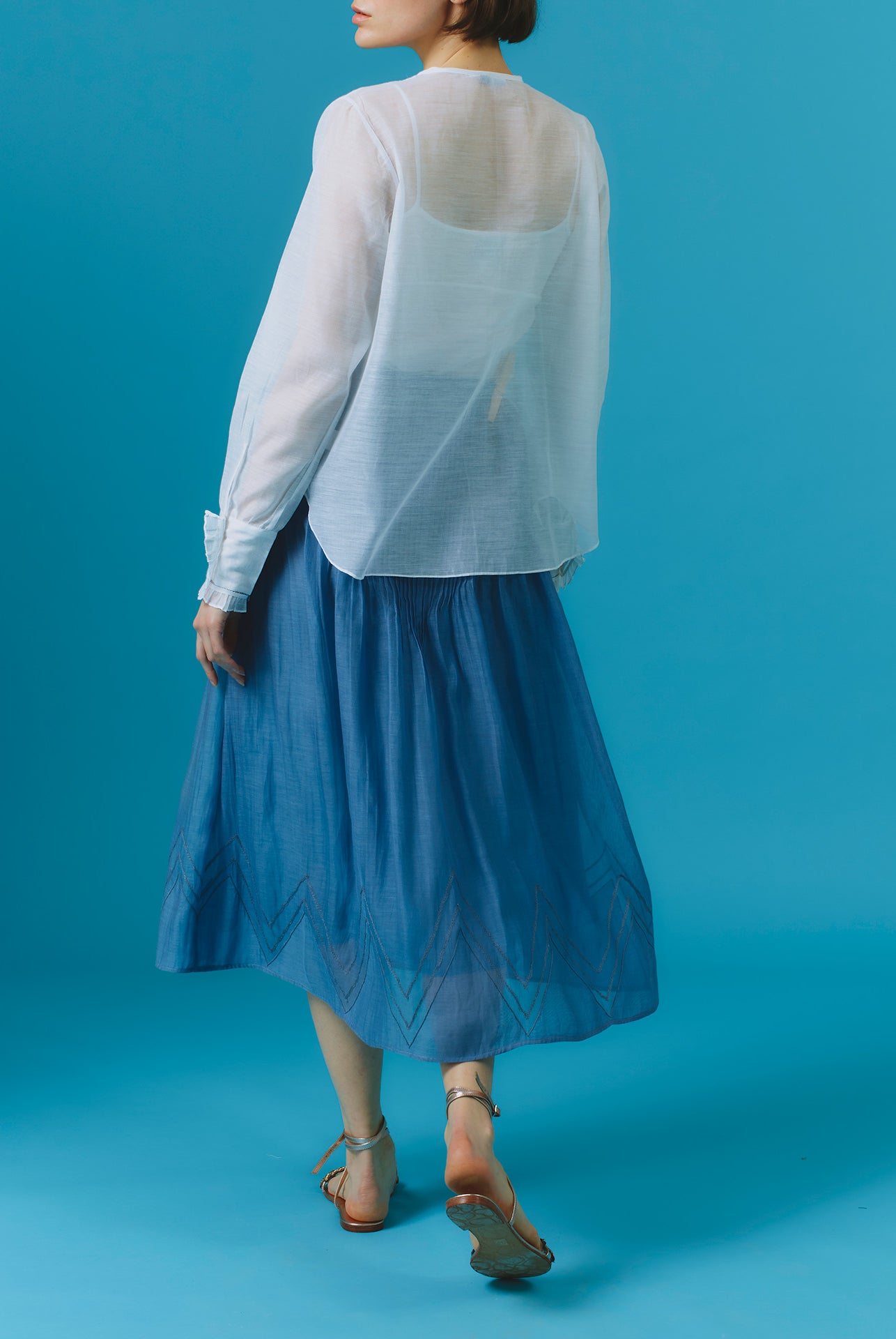 Back view of Zaurak Chanderi Appliqué White Shirt Thierry Colson