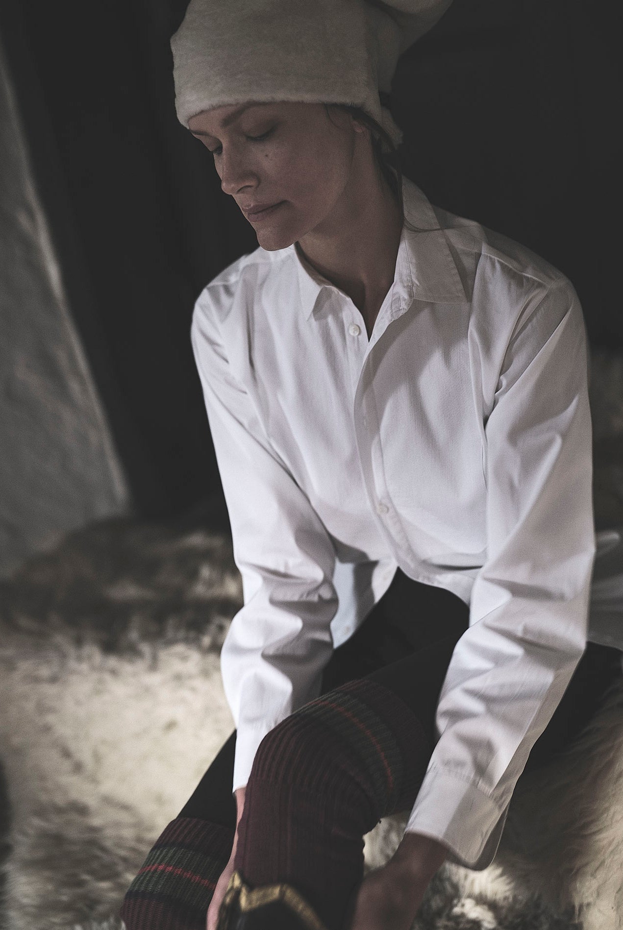 Denni is wearing Barth Off White Shirt - Topstitching Poplin by Thierry Colson photographed by Stéphane Gautronneau