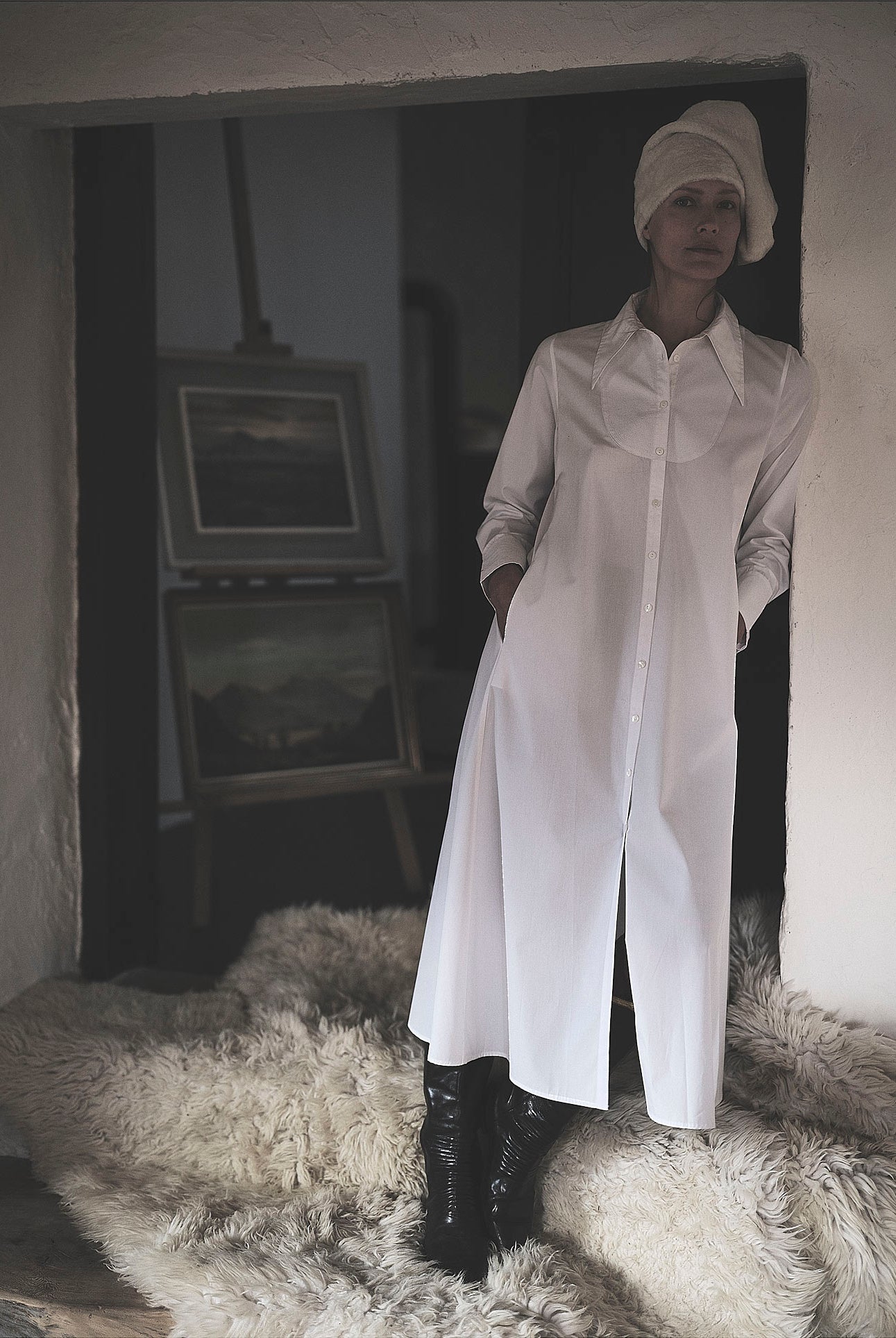 Denni is wearing Alceste off White Dress - Topstitching Poplin by Thierry Colson photographed by Stéphane Gautronneau