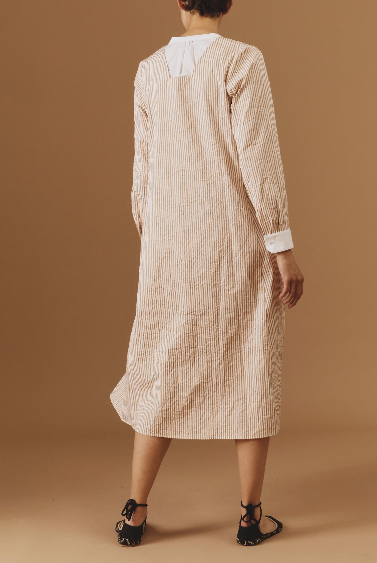 Back view of Victoria Cappuccino Midi Crinkle satin kaftan by Thierry Colson