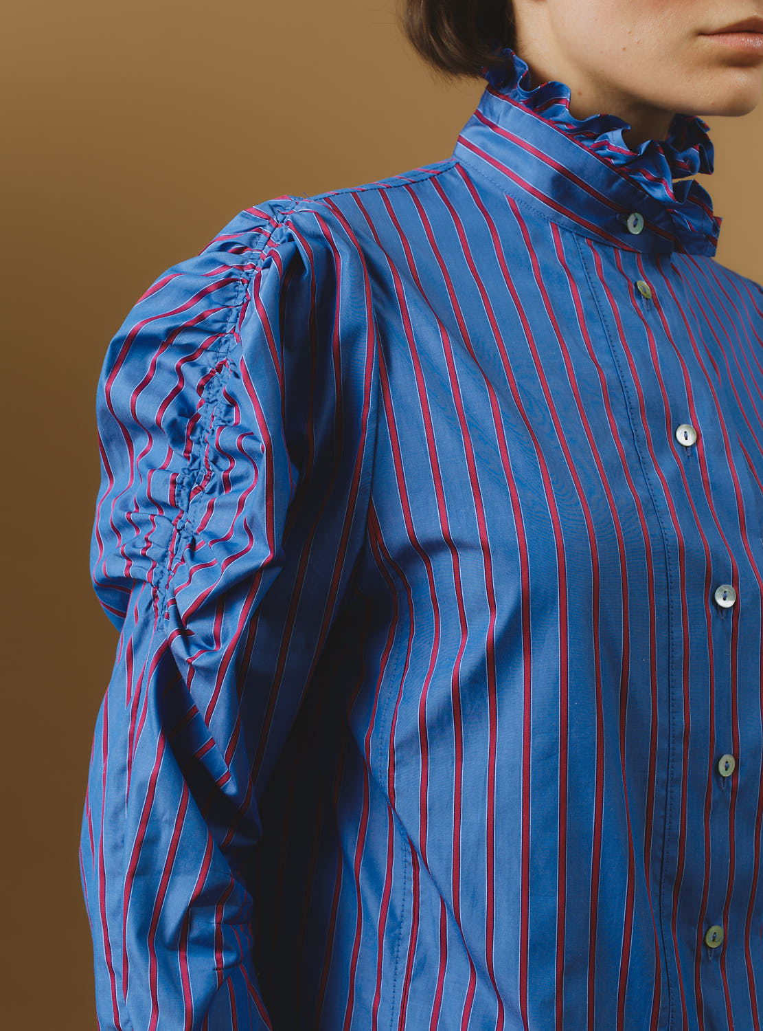 Detail Sleeve of Wind  Bluet / Cherry Stripes Blouse - County by Thierry Colson