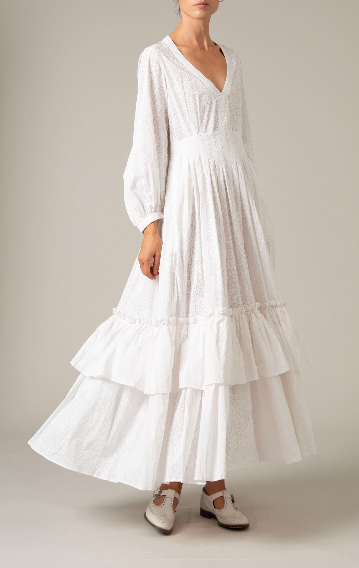 【ほぼ未使用】SHIRO FAVOURITE DRESS Zorah White Parrot Print Dress by Thierry Colson