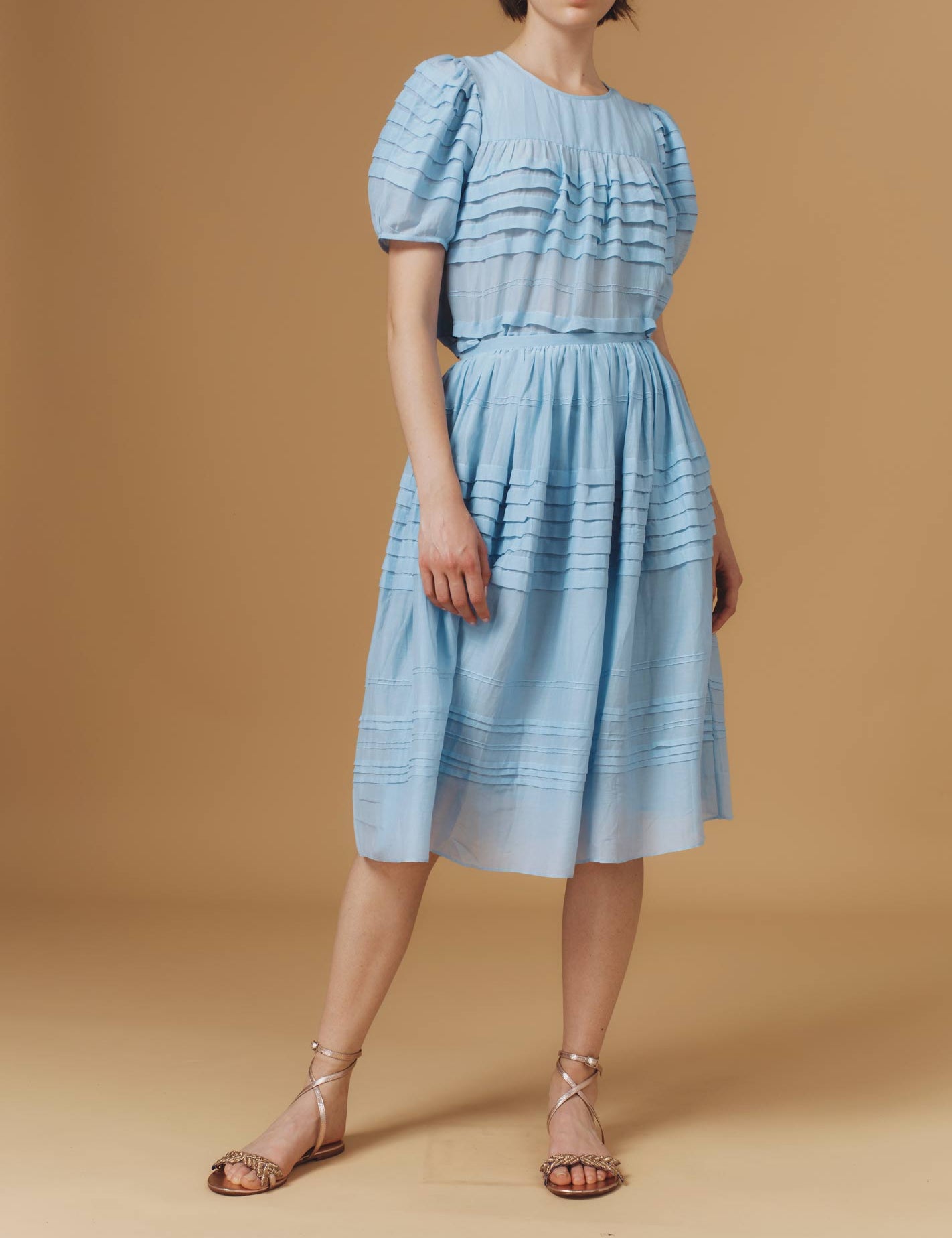 Large view of Zafar Optical Pleats Heaven Blue Skirt with Olympia top by Thierry Colson