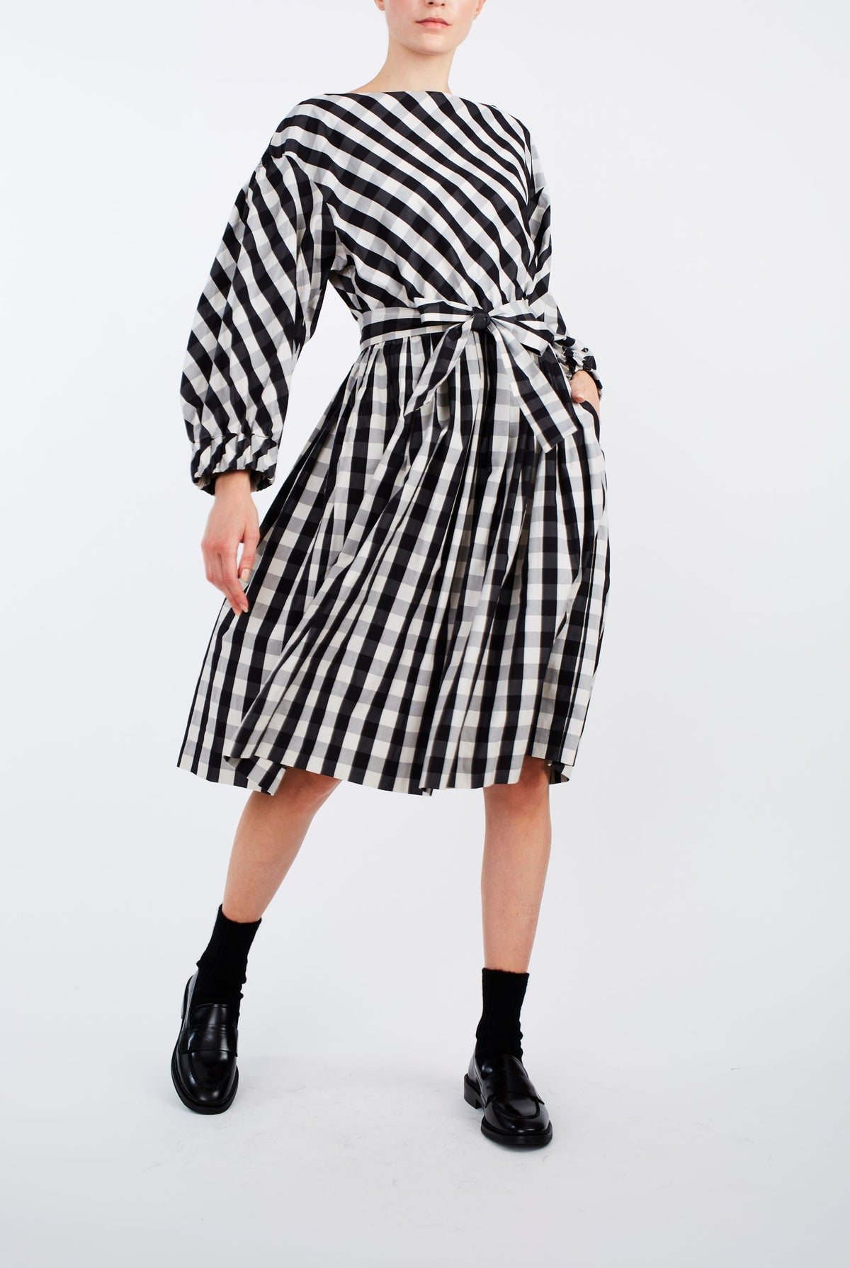 Front view Jane Black & White Cotton Dress by Thierry Colson