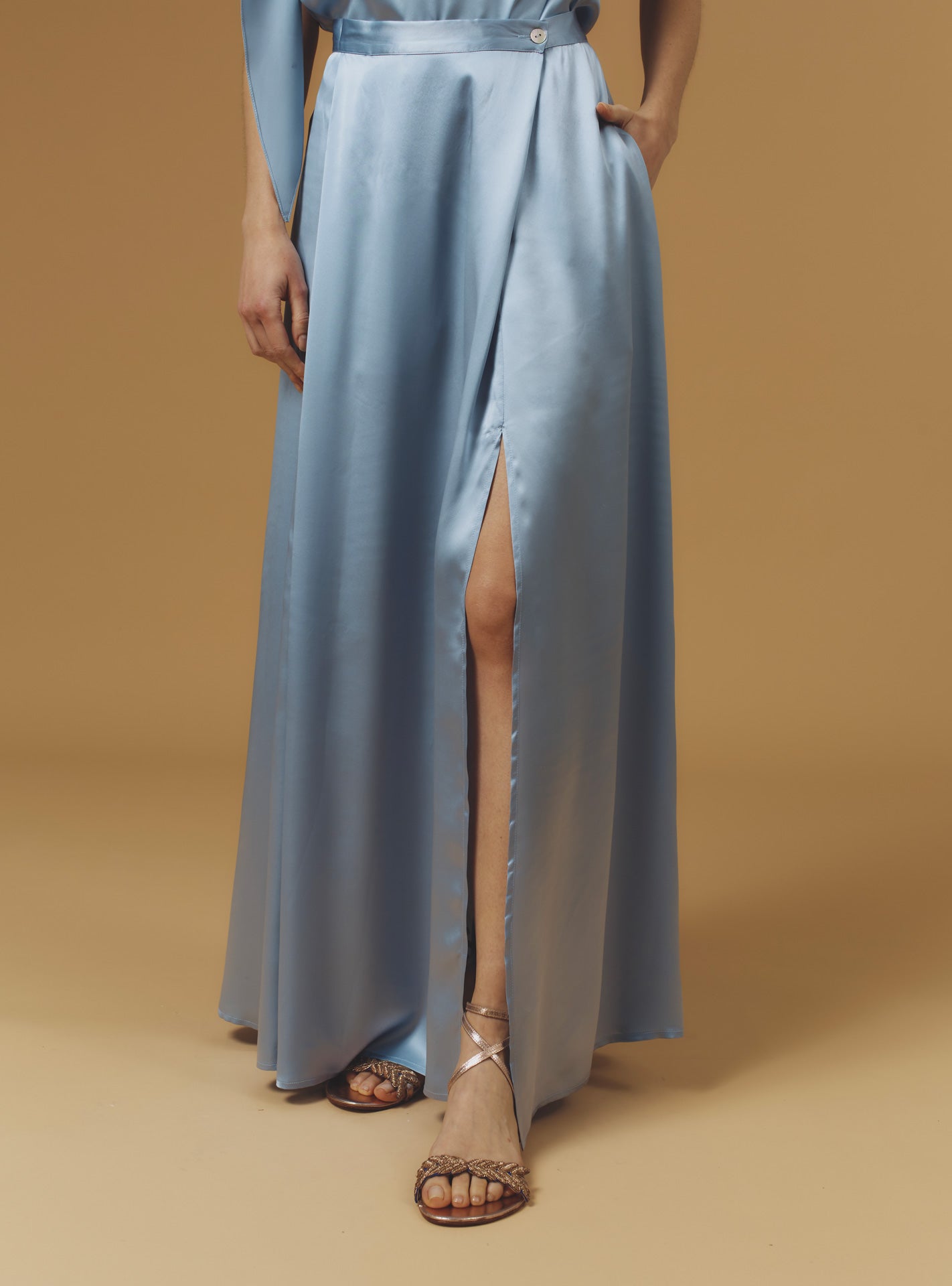 Detail of Silvana Silk Silver blue Skirt long by Thierry Coslon