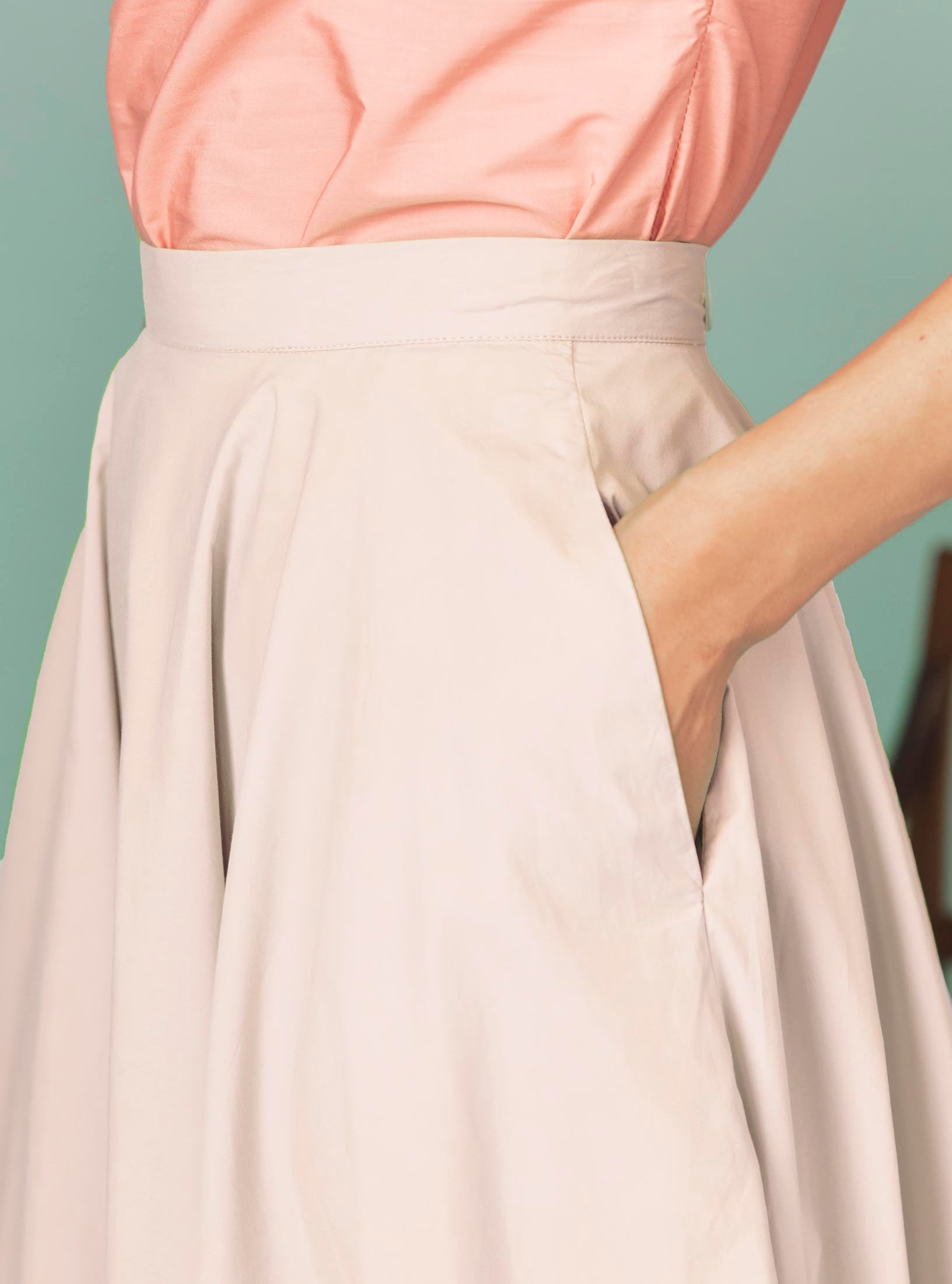 Close-up of Audrey Skirt: Matisse Plain Poplin in Pale Pink by Thierry Colson