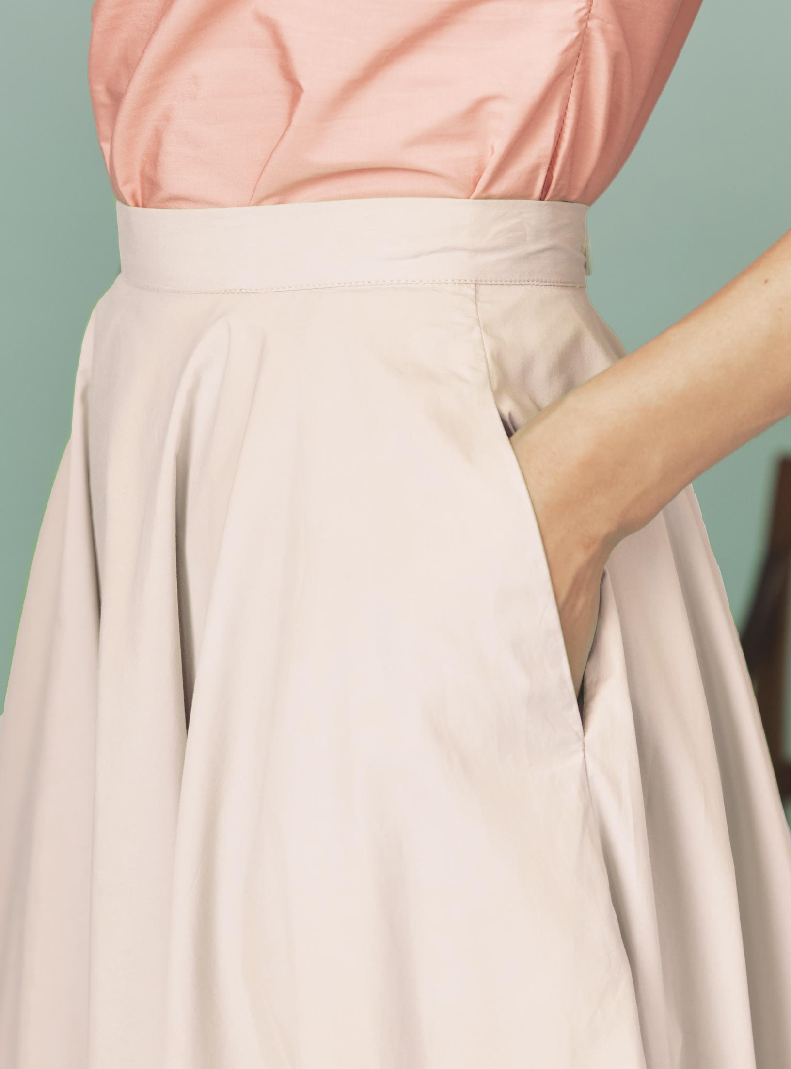 Close-up of Audrey Skirt: Matisse Plain Poplin in Pale Pink by Thierry Colson