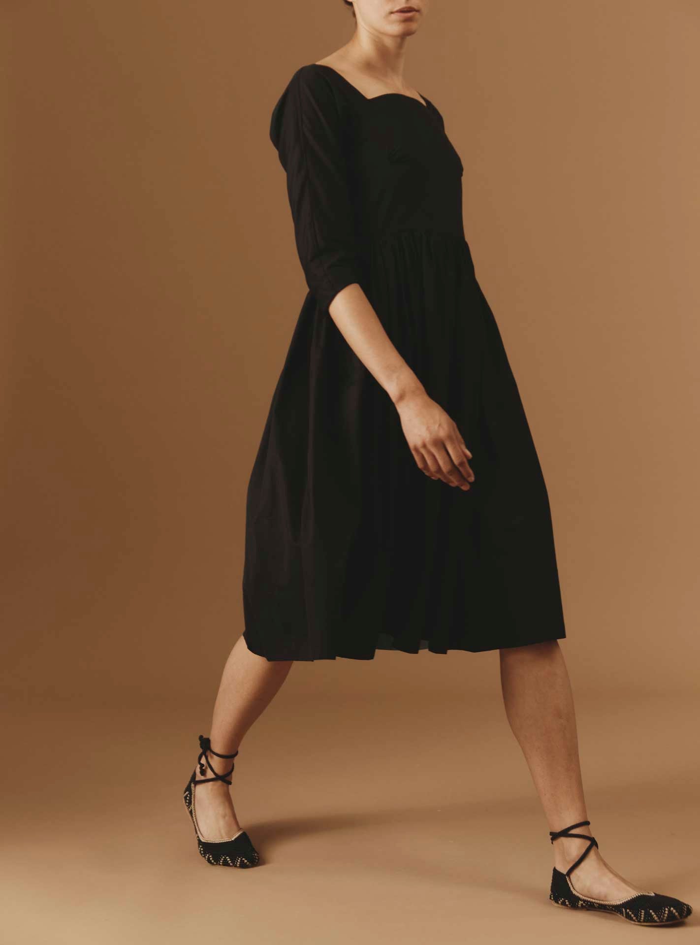 Side view - Amalia Black luxury cotton Dress by Thierry Colson