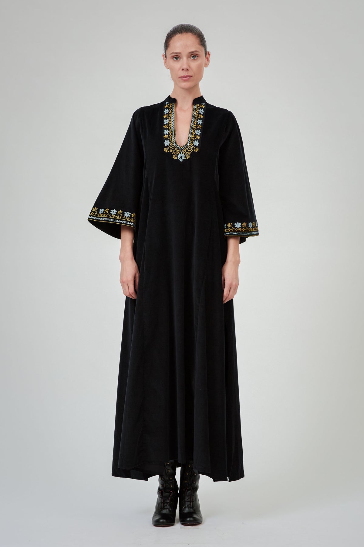 Rachel Long Sleeves Dress - Black - Embroidered Corduroy
