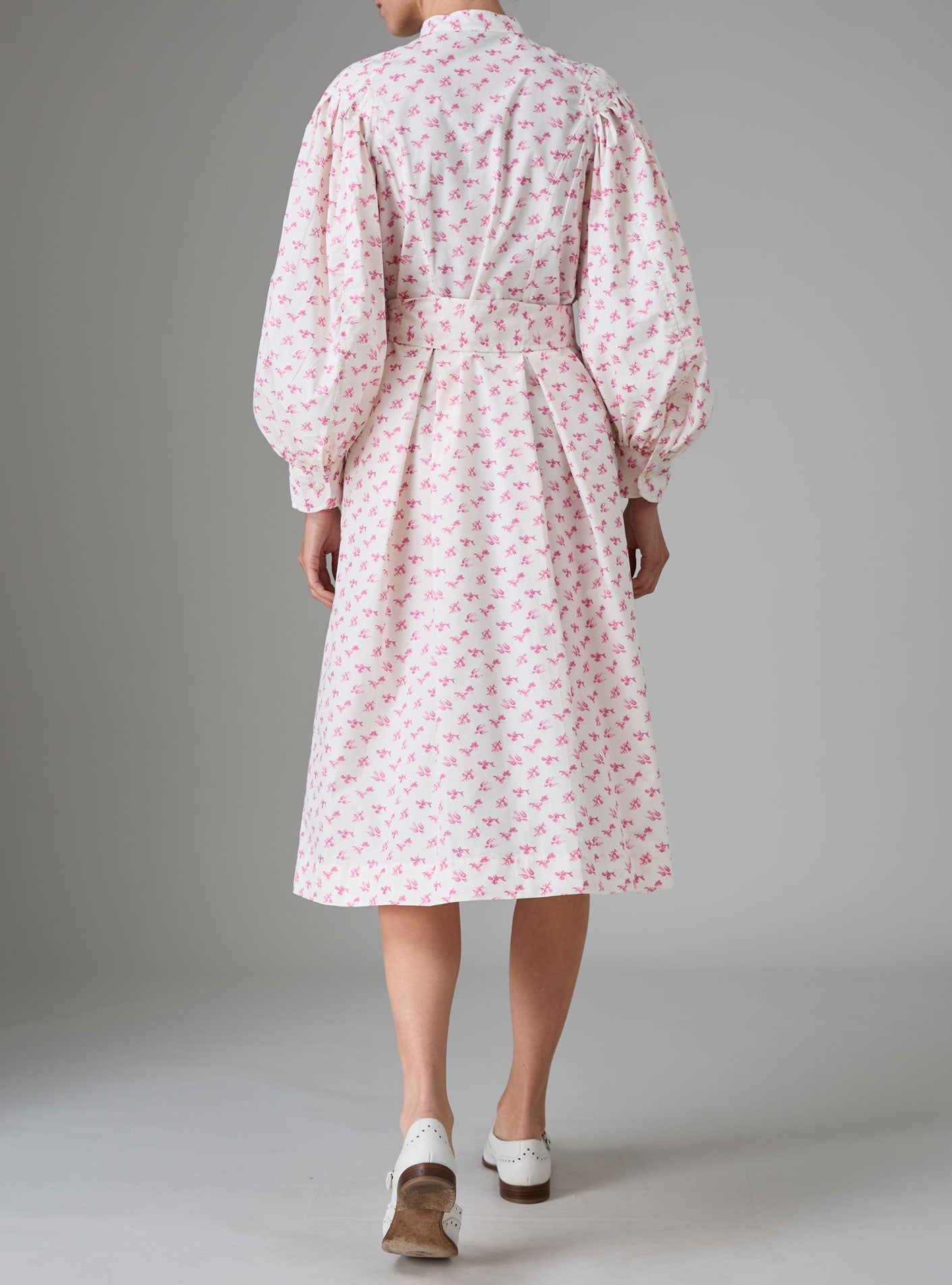 Back view of Yvonne Midi Dress Stuart-Inspired Sleeves Cottage Print Old Rose Hue by Thierry Colson