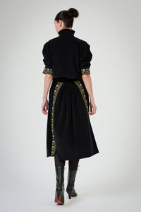 Vita Short Sleeves Shirt - Black - Embroidered Corduroy