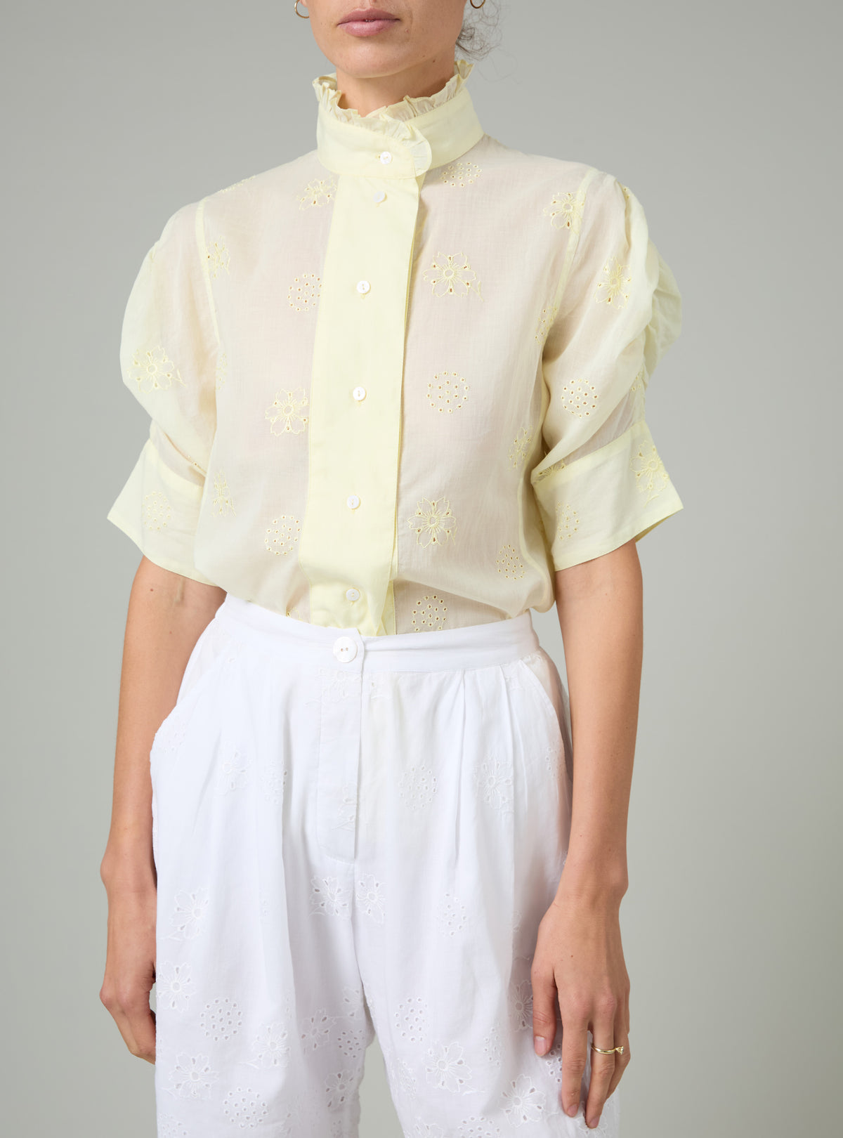 Vita Blouse - Tender Yellow - Floral Eyelet