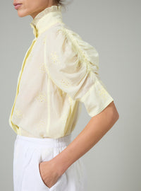 Vita Blouse - Tender Yellow - Floral Eyelet