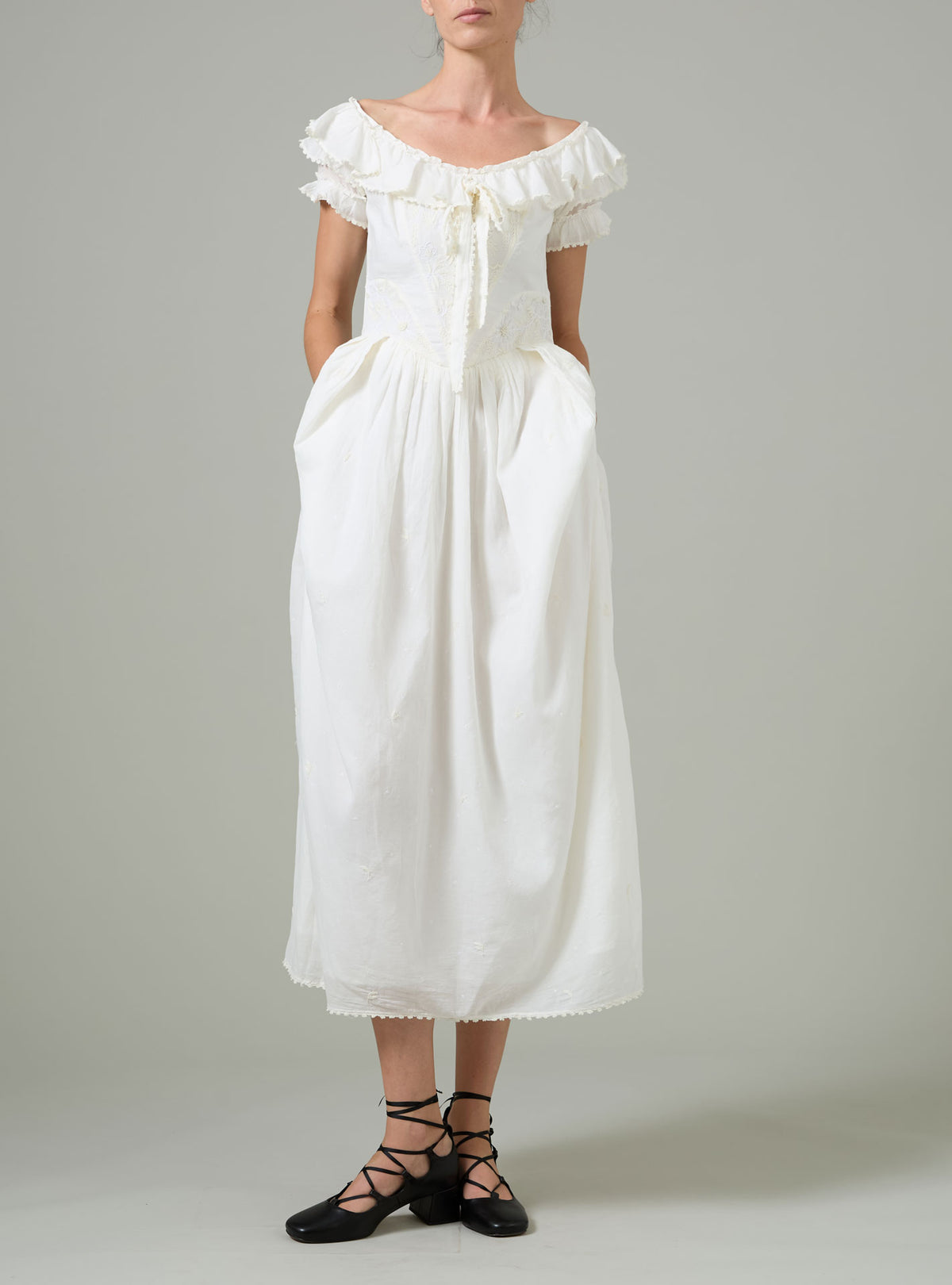 Falbala Long Dress - Wild Flower Embroidery - White