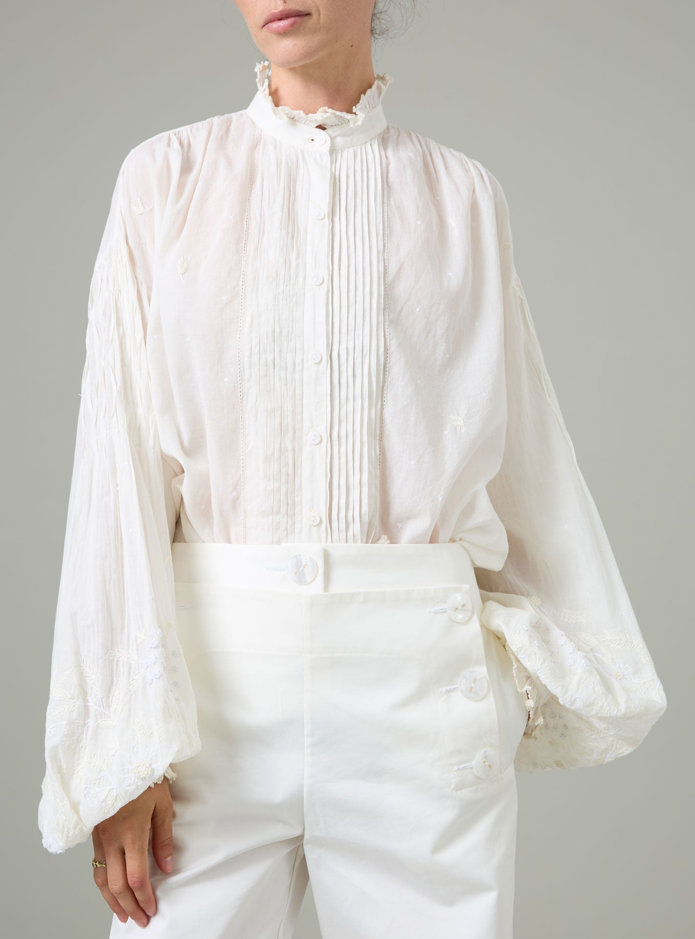 Slava Blouse - Wild Flower Embroidery - White – Thierry Colson
