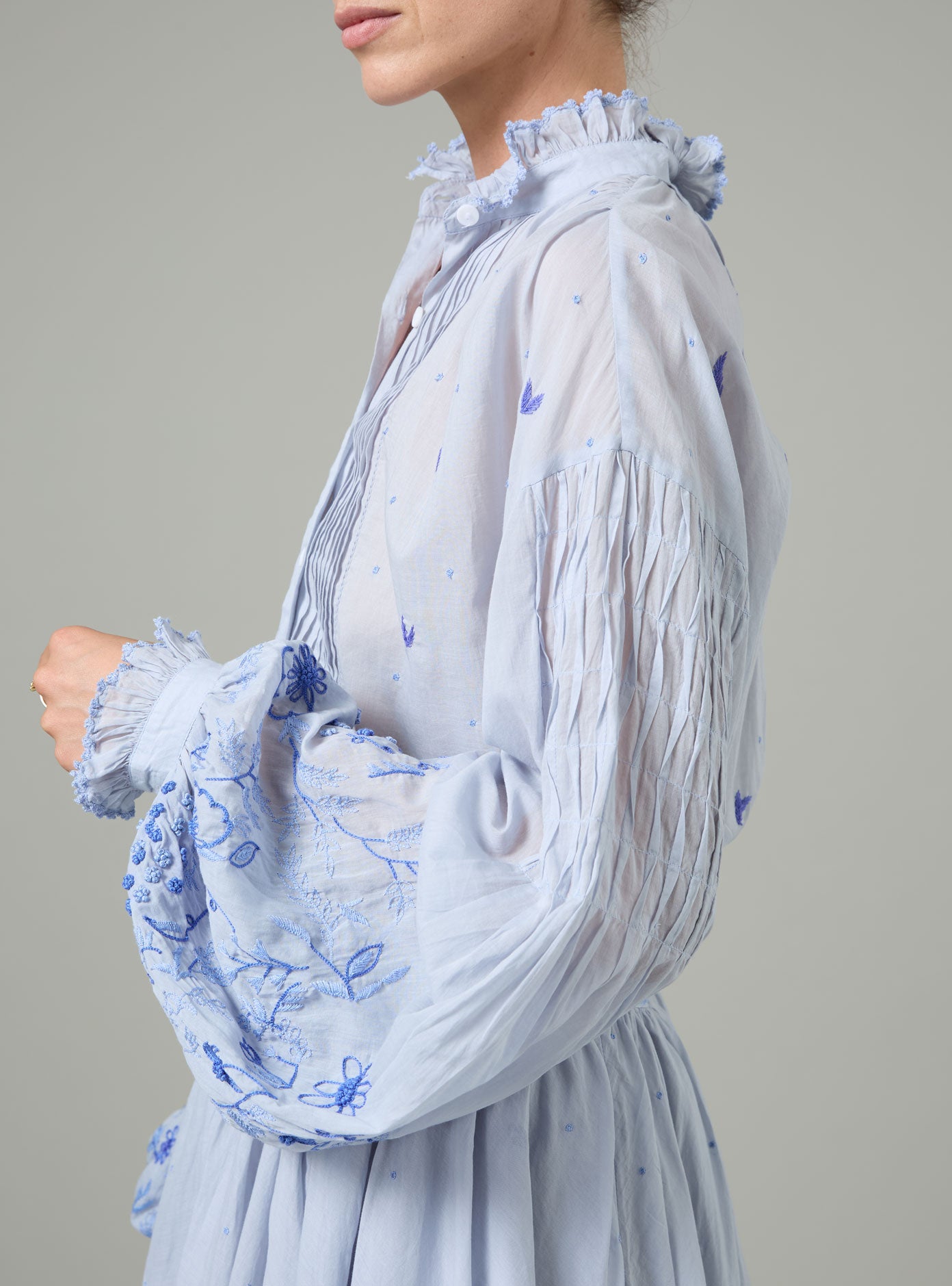 Slava Blouse - Wild Flower Embroidery - Blue – Thierry Colson