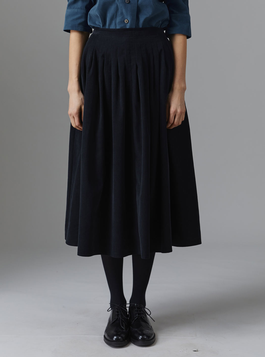 Front view of Zazou skirt black - Tirolean Cord by Thierry Colson