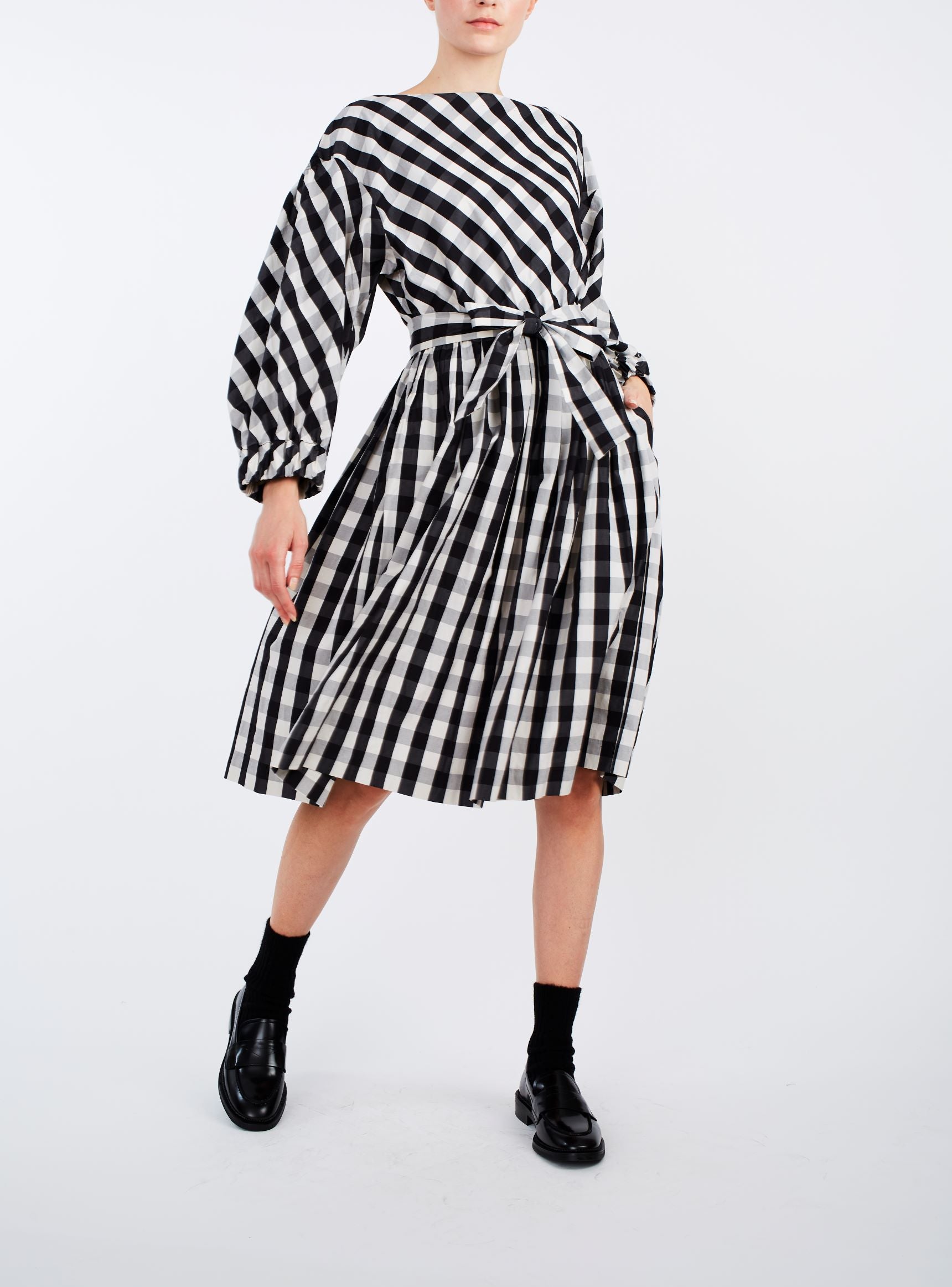 Front view Jane Black & White Cotton Dress by Thierry Colson