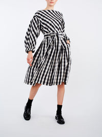 Front view Jane Black & White Cotton Dress by Thierry Colson
