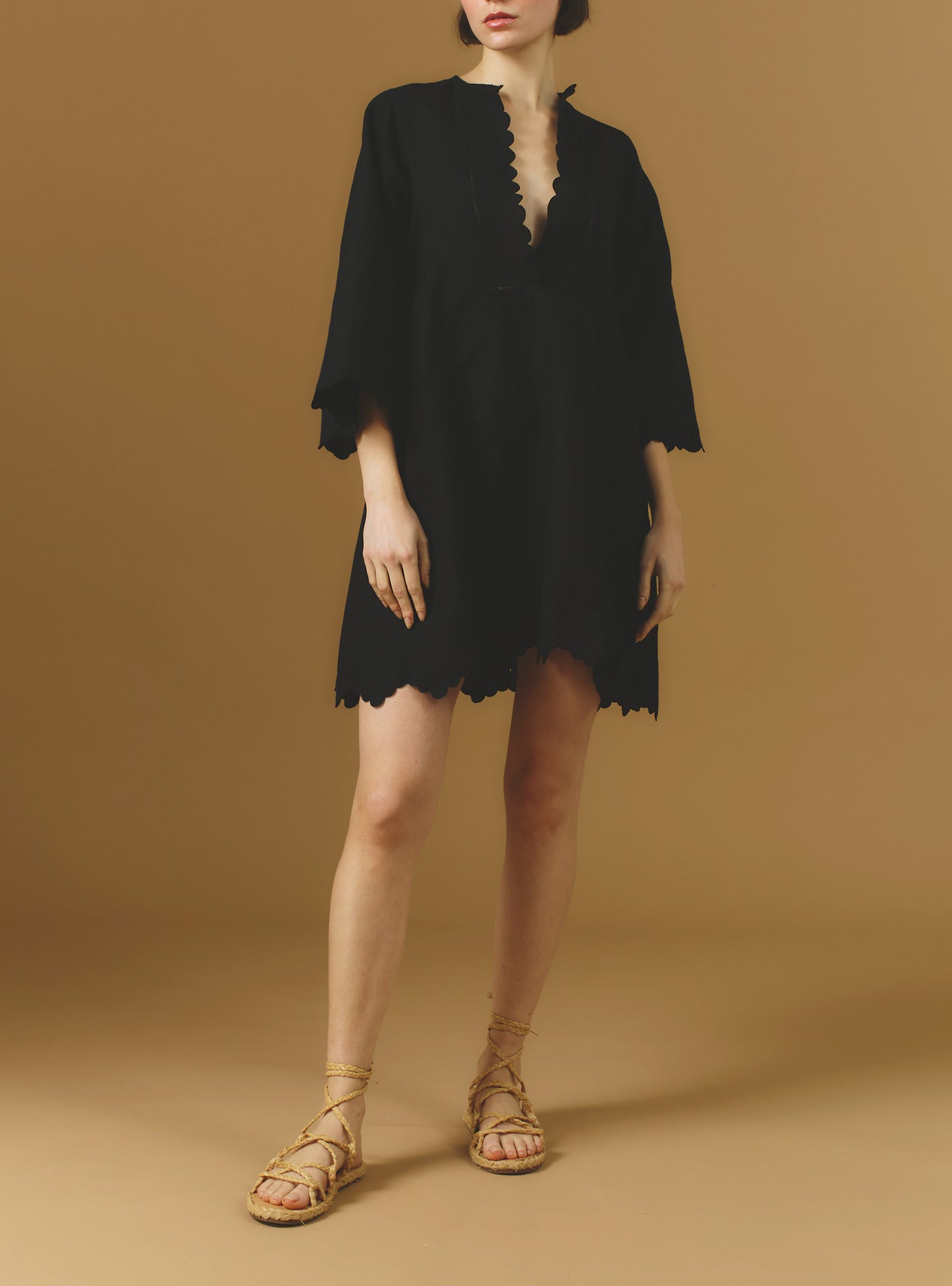 Rachel Mini Kaftan - Barocco Scallops - Black