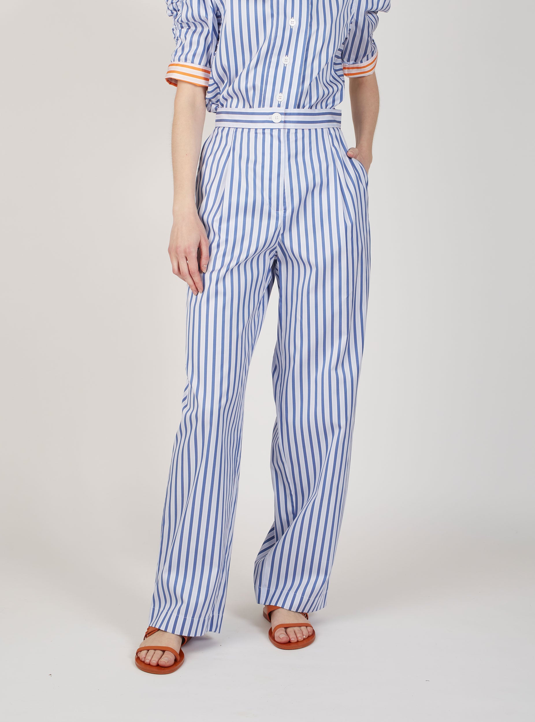 Alfred Dunhill Mayfair Slim Fit Plaid Wool Trousers, $590 | MR PORTER |  Lookastic