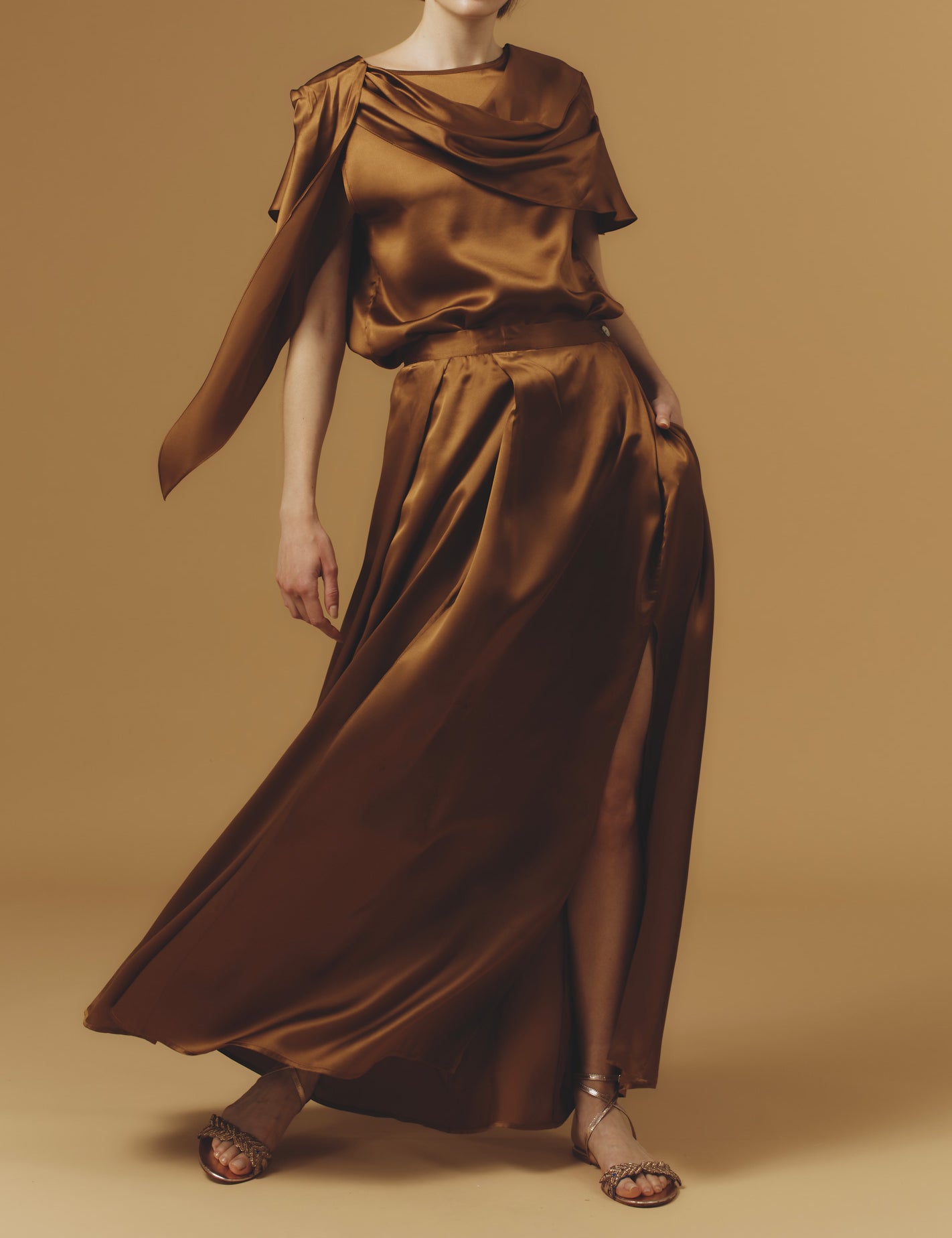 Large view of Silvana Silk Copper Skirt long with Zizi top by Thierry Colson